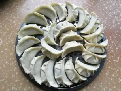 Make Fresh meat mushroom dumplings step 11