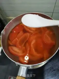 Make Tomato cheese and egg soup step 3