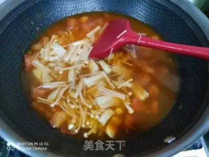 Make Tomato tofu fat cow soup step 4
