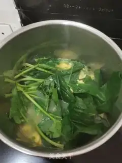 Make Spinach egg soup step 7