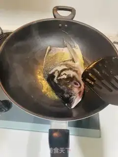 Make Fish head, tofu step 1