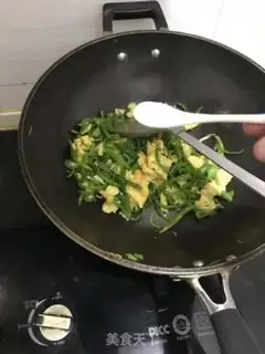 Make Pepper fried eggs step 4