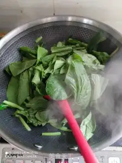 Make Garlic cabbage step 5