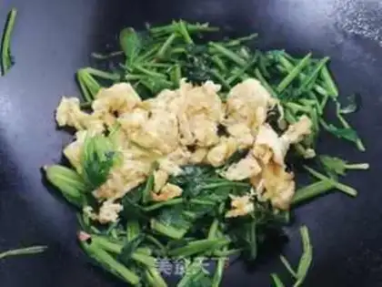 Make Spinach fried eggs step 6