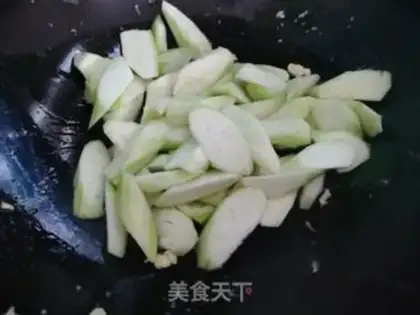 Make Smelt fried eggs step 2