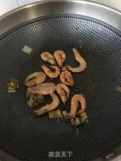 Make Shrimp fan radish soup step 7