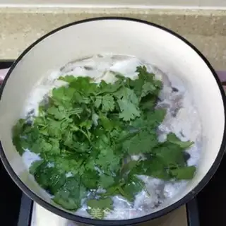 Make Pistols and egg soup step 7