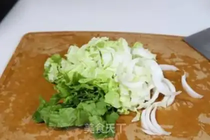 Make Cabbage soup step 1