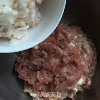 Make The fragrance of sauce step 2