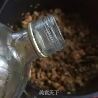 Make The fragrance of sauce step 7