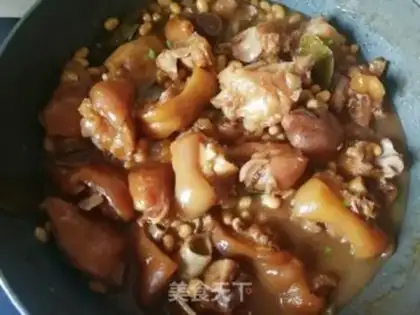Make Pig hoof and soybeans step 22