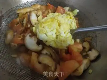 Make Scrambled eggs step 4