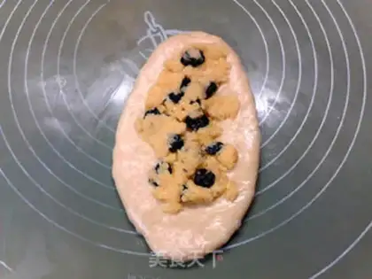 Make raisin coconut cream bread step 15