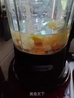 Make Silver spoons of melon step 1