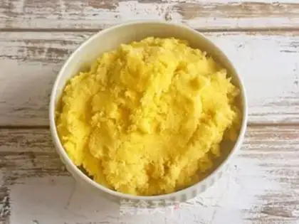Make Gold coconut ball step 7