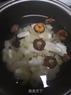 Make Silver pears soup step 4
