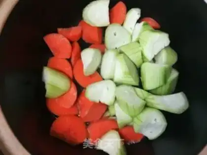 Make Carrot and guacamole step 4