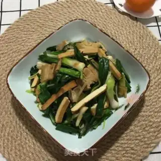 Make Five fragrances made of garlic step 10