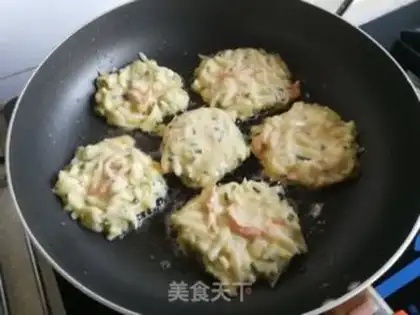 Make Shrimp-skin egg radish step 4