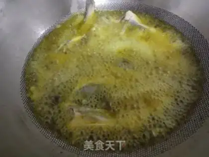 Make Dried and fried yellowfish step 5