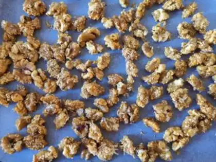 Make Amber walnuts step 10