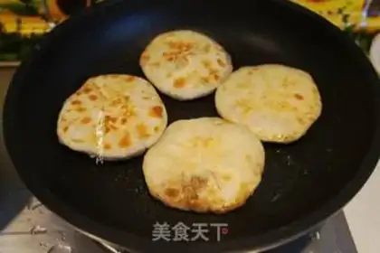 Make Hot pie step 8