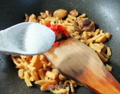 Make radish, fried chicken step 9
