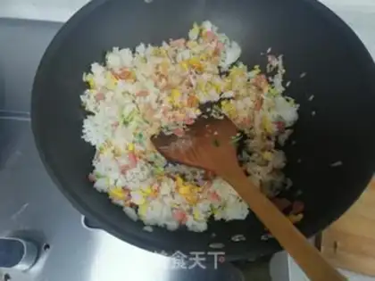 Make Sausage fried rice step 6