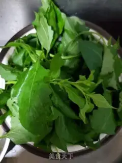Make Garlic pasta step 0