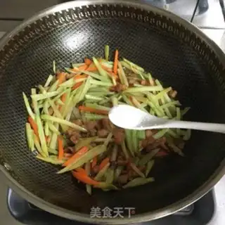 Make The broccoli pole step 6