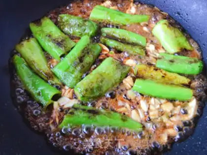 Make Double pepper fried duck liver step 1