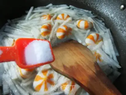 Make Fishseed with radish soup step 5