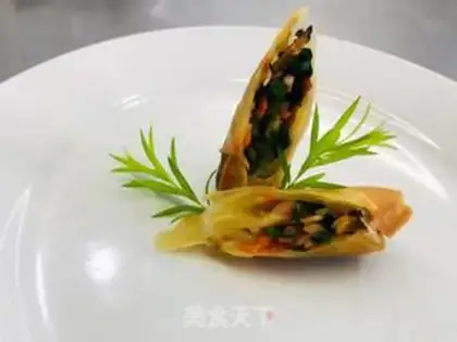 Make Spring rolls step 16