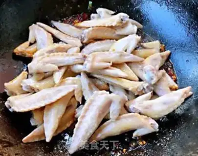 Make Hot chicken wings step 6