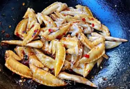 Make Hot chicken wings step 7