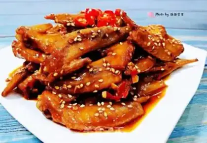 Make Hot chicken wings step 10