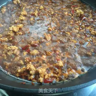 Make Spicy meat and black tofu step 7