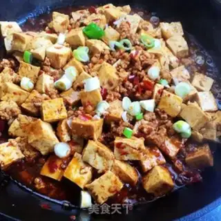 Make Spicy meat and black tofu step 9