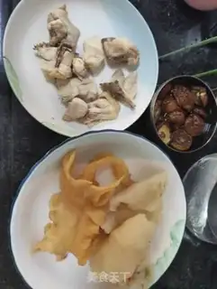 Make Powders and mushrooms step 0