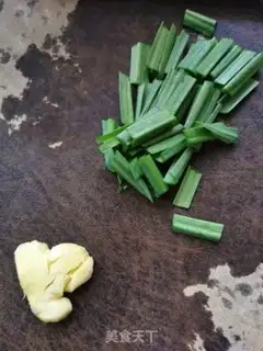 Make Spring food fishball soup step 2