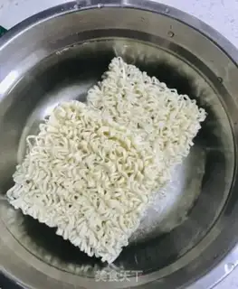 Make Pork noodles step 1