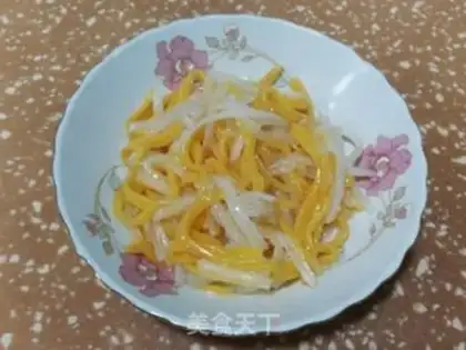 Make Pumpkin noodles for mushroom shrimp step 11
