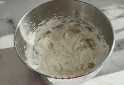 Make Caramel almonds step 9