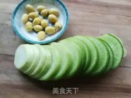 Make Cinnamon-fruit radish step 0