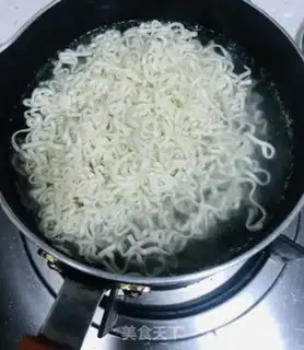 Make Pork noodles step 6