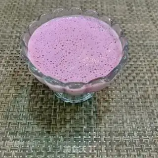 Make Blueberry milkshake step 6