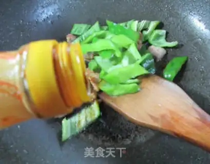 Make Five flowers and iron sticks step 6