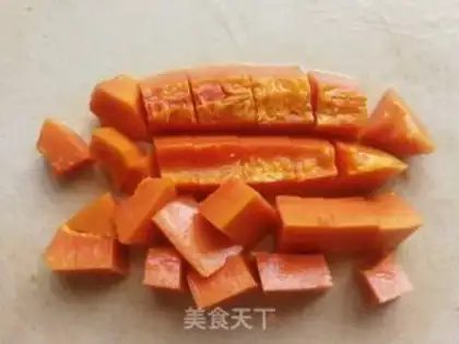 Make The papaya stew step 1