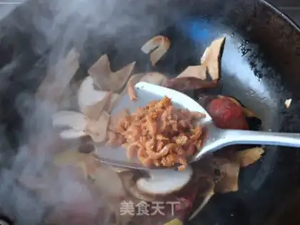Make Seameat melon soup step 6