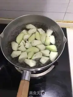 Make Smelt egg soup step 2